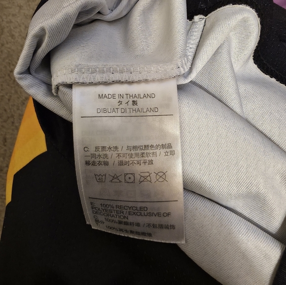 Devin Booker - Picture 5 of 5